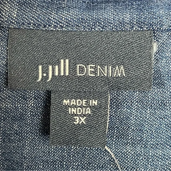 Blue Floral Embroidered Button-Up Shirt, 3X - Picture 4 of 15